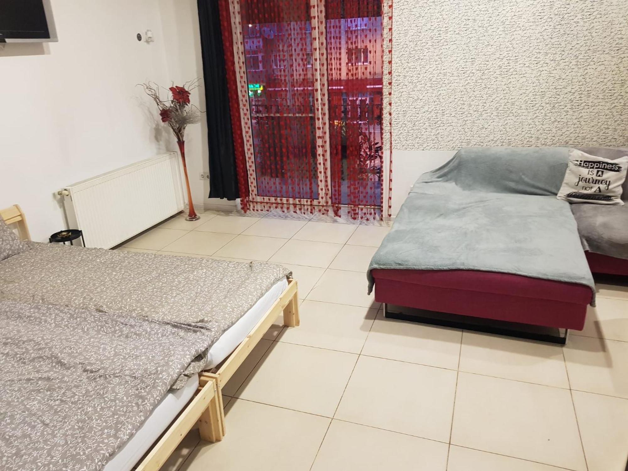 Апартаменти Apartament Josefin Тімішоара Екстер'єр фото
