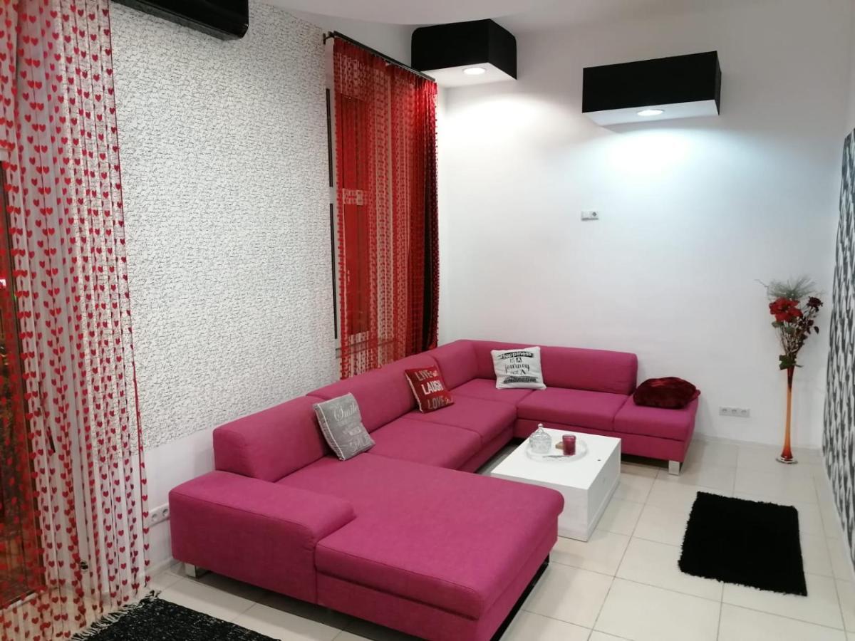 Апартаменти Apartament Josefin Тімішоара Екстер'єр фото